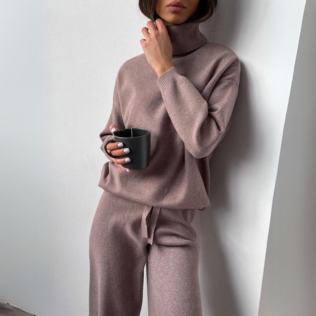 Clara™ - Comfortable 2-piece set with turtleneck sweater and long pants