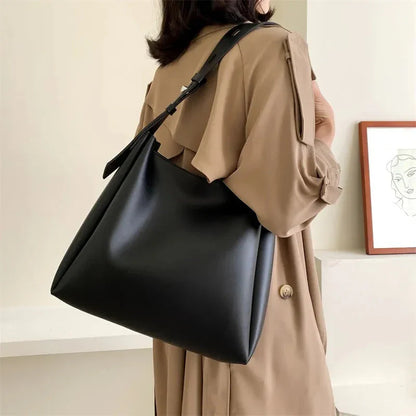 Bella™ - Classic Shoulder Bag