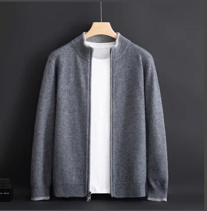 Fabricio - Classic Cardigan