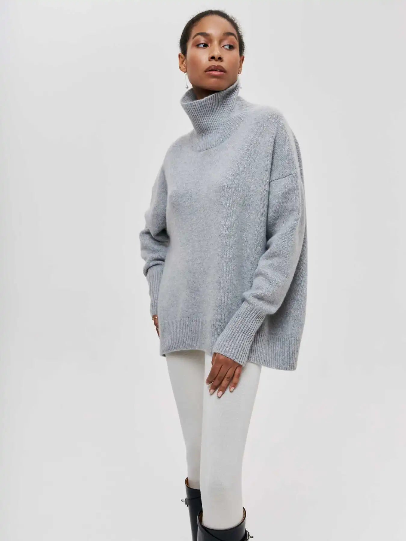 LARA™ | REFINED OVERSIZE Turtleneck