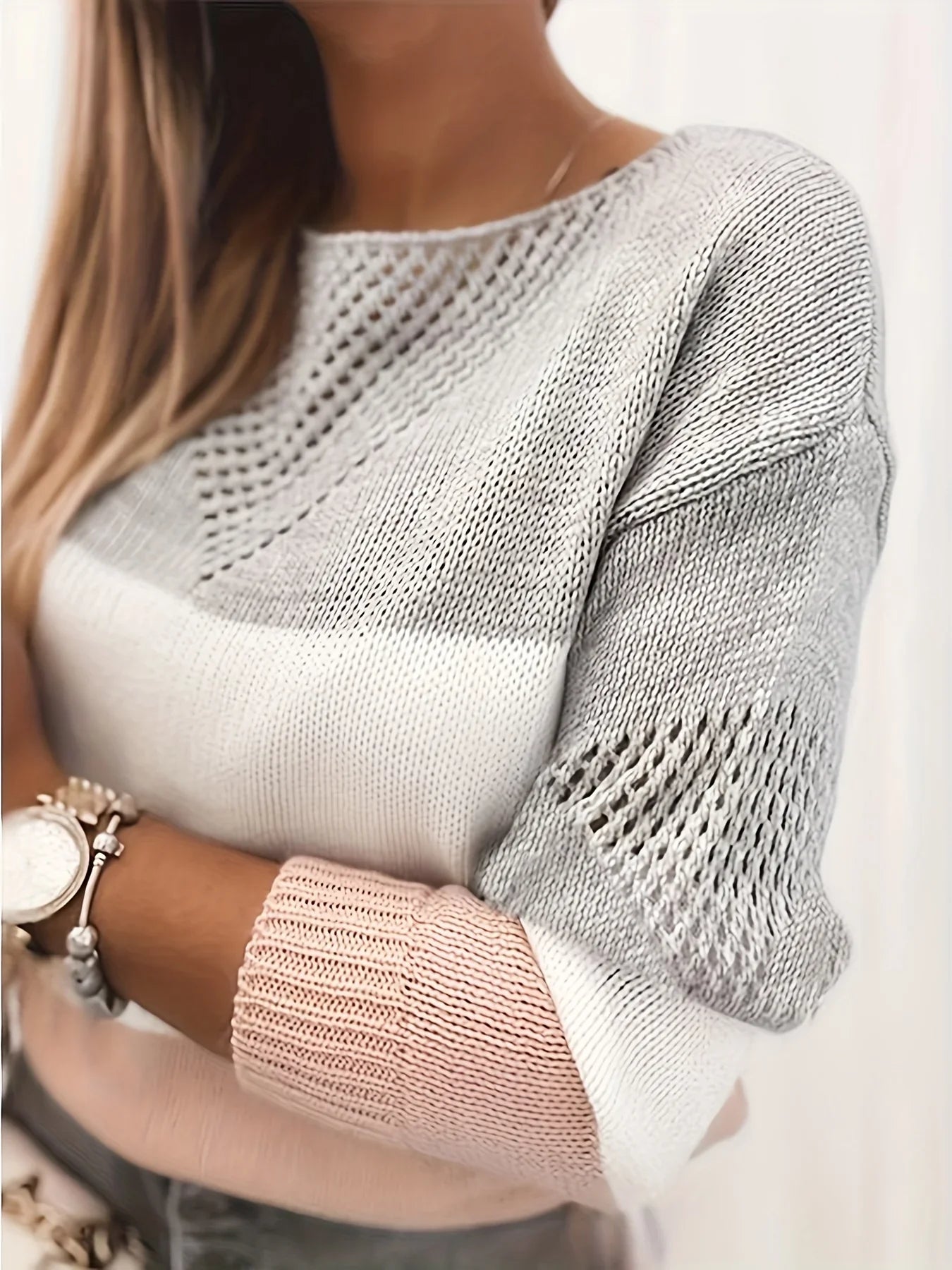 Le Clair™ | Cut-Out Knit Sweater