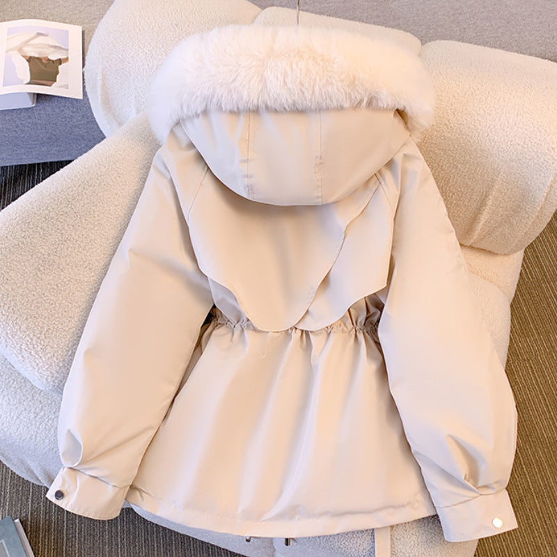 Armi - Elegant winter coat with fur