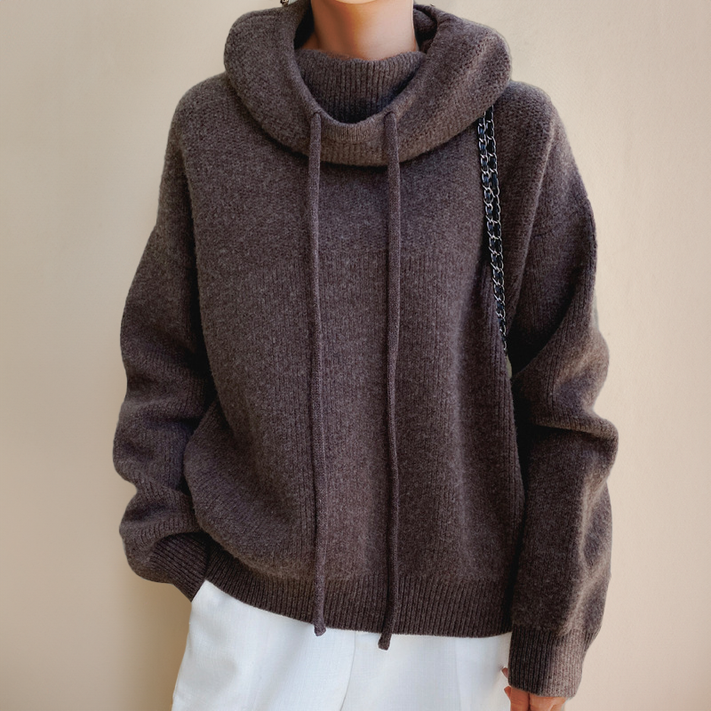 LAURE - KNITTED HOODIE