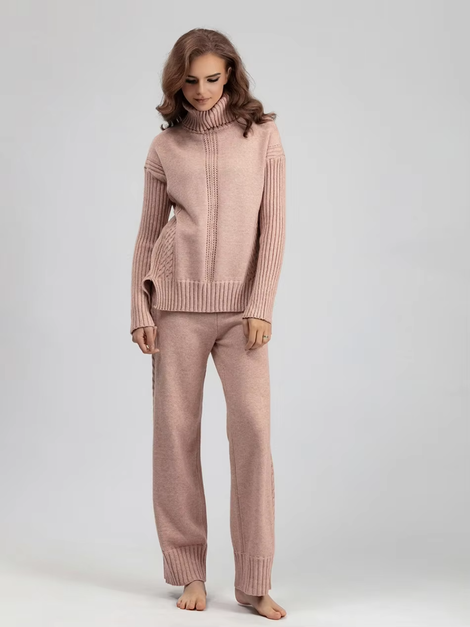 Frieda™ - Stylish set of high-neck sweater and knit sweater with wide leg pants