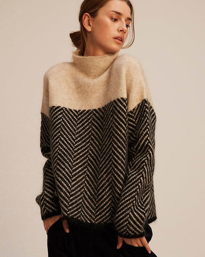 Stella™ - Soft Cotton Sweater with High Neck